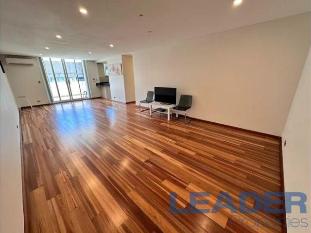 3 Bedroom Apartment in great location!