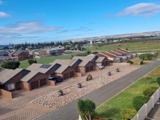3 Bedroom Apartment in Hartenbos Rural