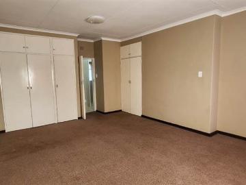 3 Bedroom Apartment in Kriel