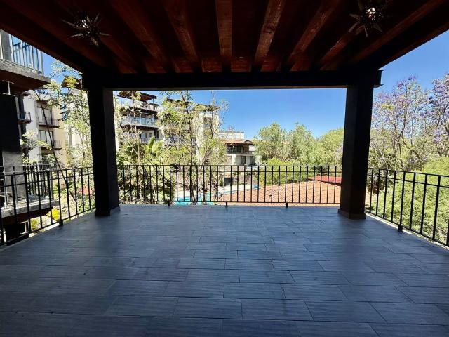 3 Bedroom Apartment in La Escondida | Garden Views & Long Term Rental