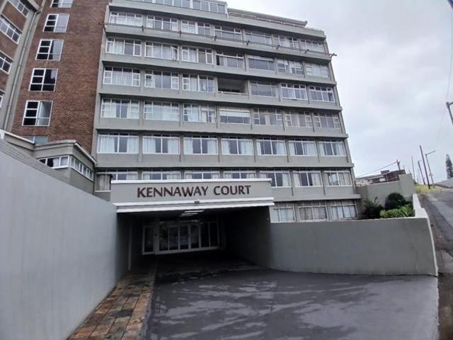 3 Bedroom Apartment in Quigney