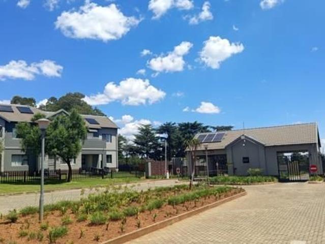 3 Bedroom Apartment in Rynfield Ah