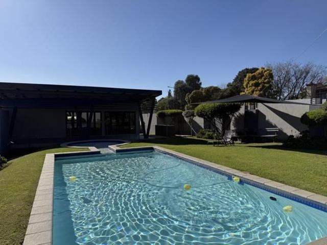 3 Bedroom Apartment in Rynfield