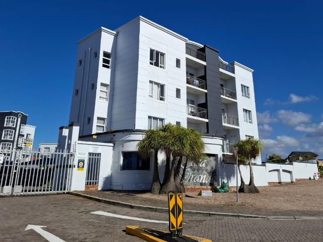 3 Bedroom Apartment in Reebok