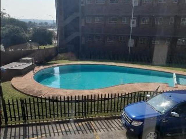 3 Bedroom Apartment in Rhodesfield
