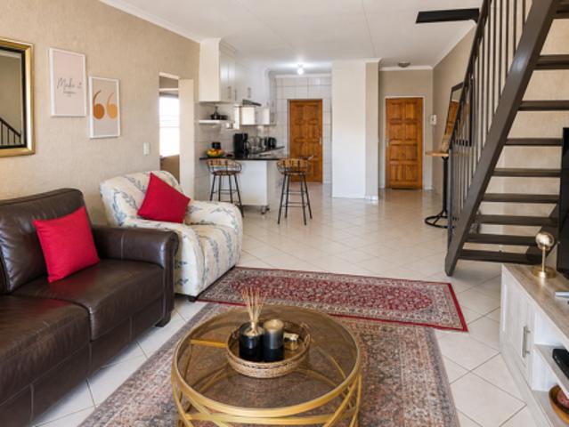 3 Bedroom Apartment in Stonehenge