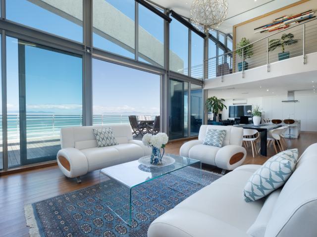 3 Bedroom Apartment in Strand North