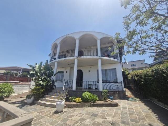 3 Bedroom Apartment in Sydenham