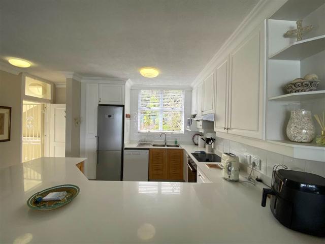 3 Bedroom Apartment in Southbroom
