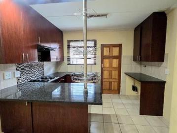 3 Bedroom Apartment in Terenure