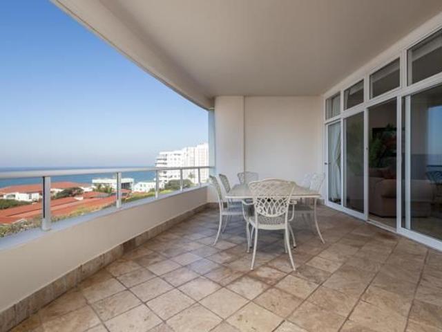3 Bedroom Apartment in Umhlanga Rocks
