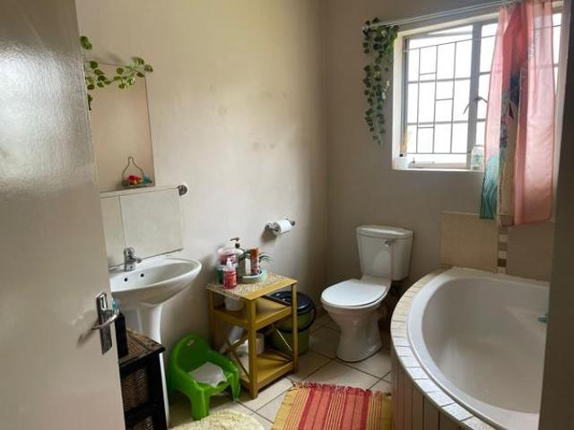 3 Bedroom Apartment in Waterval East
