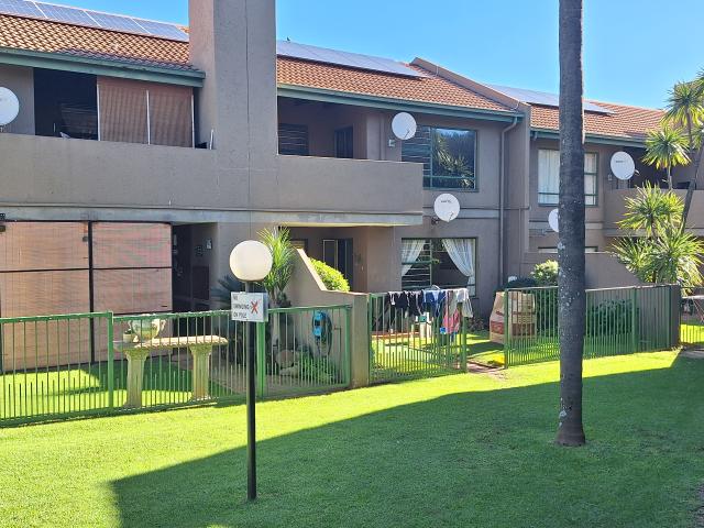 3 Bedroom Apartment in Eldoraigne