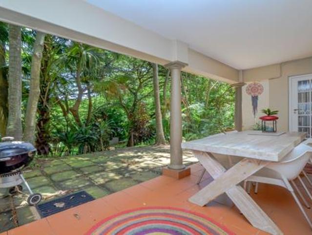 3 Bedroom Apartment in Willard Beach