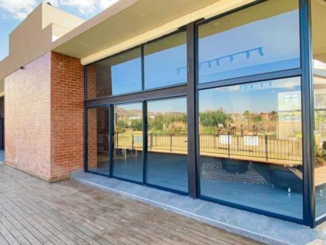 3 Bedroom Apartment in Willowbrook