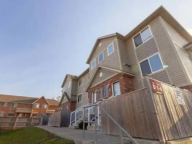 3 Bedroom Apartment Kitchener ON 98955171