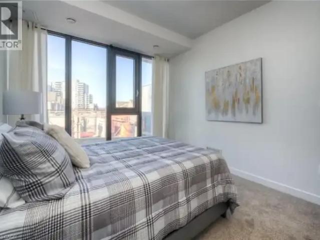 3 Bedroom Apartment Kitchener ON 100709286