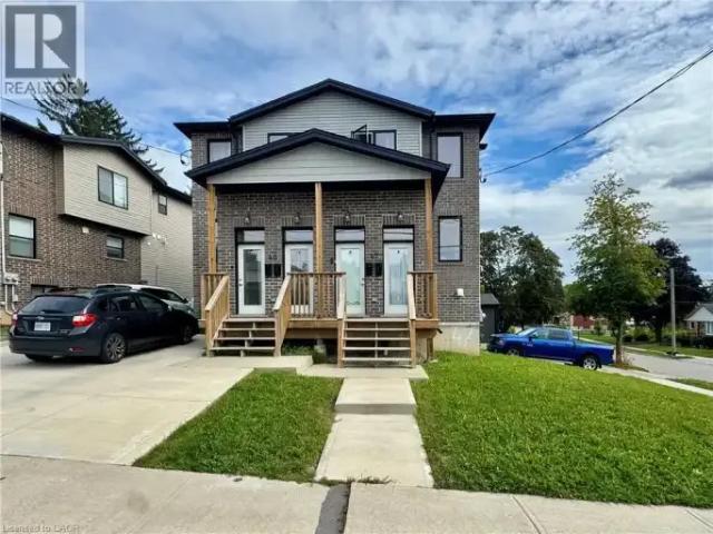 3 Bedroom Apartment Kitchener ON 105506029