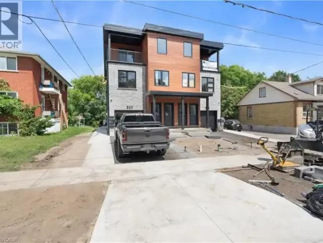 3 Bedroom Apartment Kitchener ON 105135709