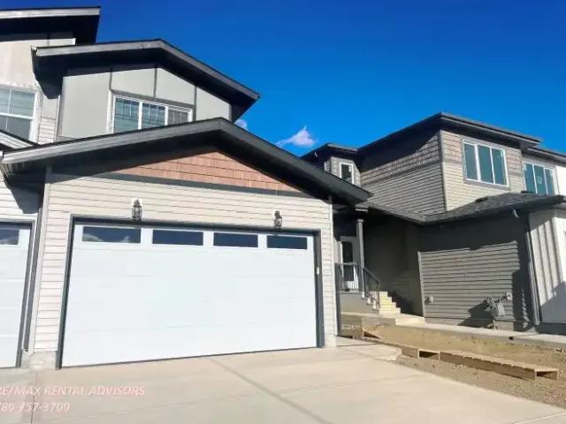 3 Bedroom Apartment Leduc AB 105135381