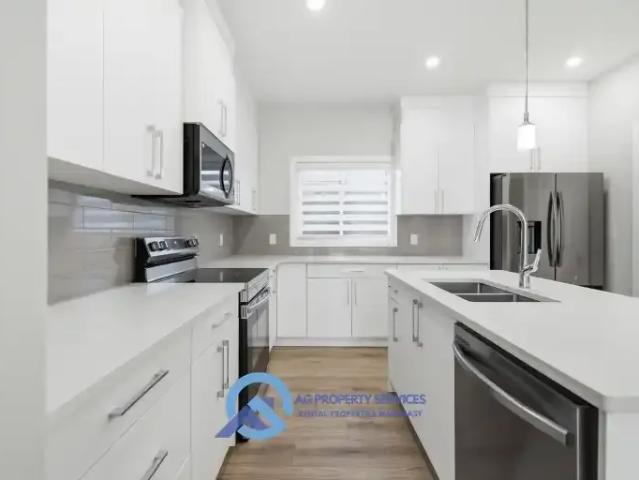 3 Bedroom Apartment Leduc AB 106118088