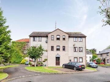 3 Bedroom Apartment Liskeard Cornwall 99380796