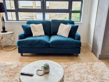 3 Bedroom Apartment London London 85520798