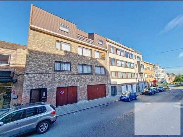 3 Bedroom Apartment + Parking for Rent in Brussels
