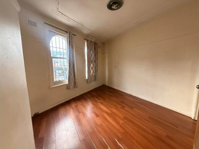 3 Bedroom Apartment Petersham