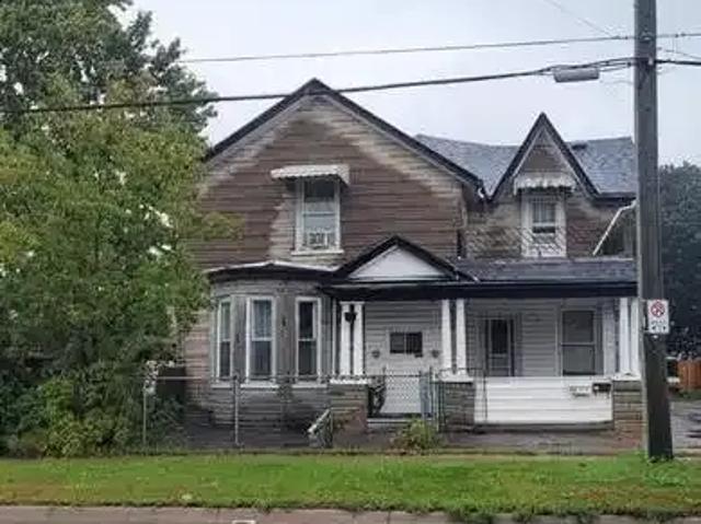 3 Bedroom Apartment Quinte West ON LS103695058