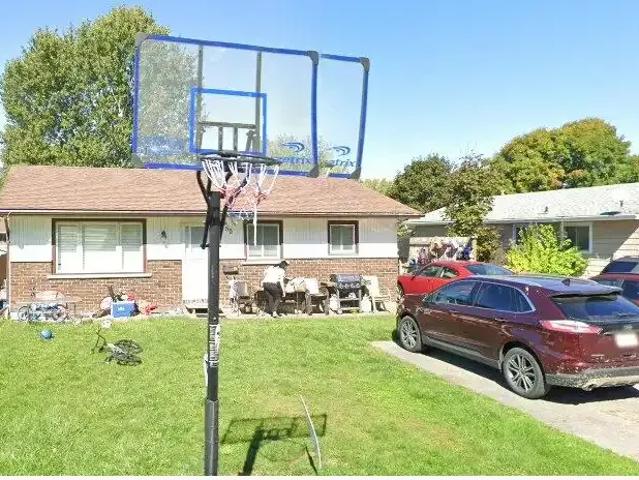3 Bedroom Apartment Quinte West ON 101475878