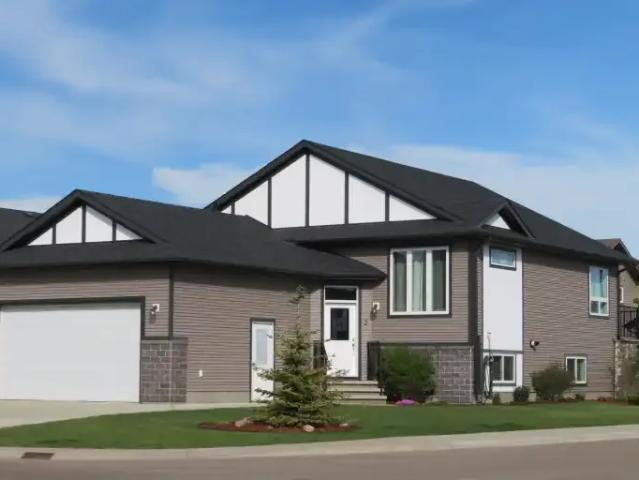 3 Bedroom Apartment Red Deer AB 104754158