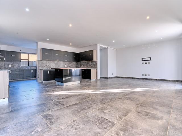 3 Bedroom Apartment Rented in Parkwood | Zareena Kara Properties