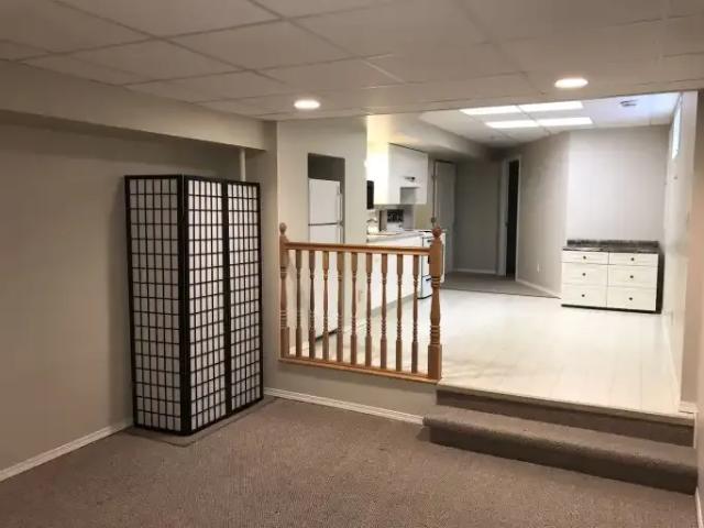 3 Bedroom Apartment St. Albert AB 105248827