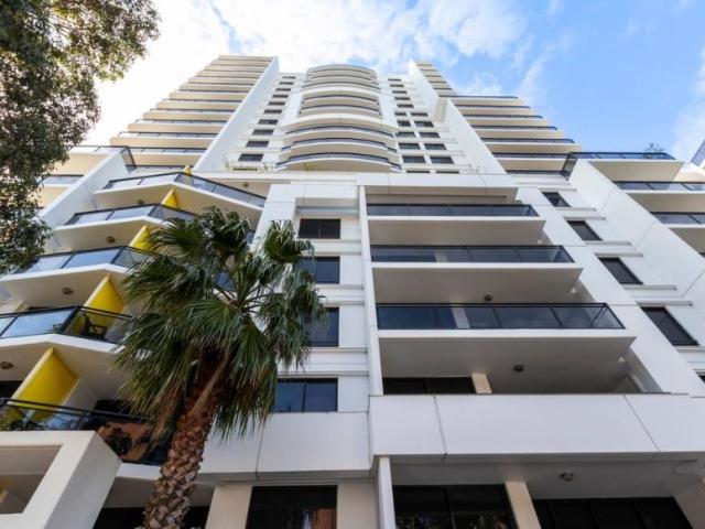 3 Bedroom Apartment St Leonards, 104601119