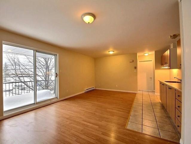 3 Bedroom Apartment Saguenay QC 96587495
