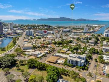 3 Bedroom Apartment South Townsville QLD 102276943