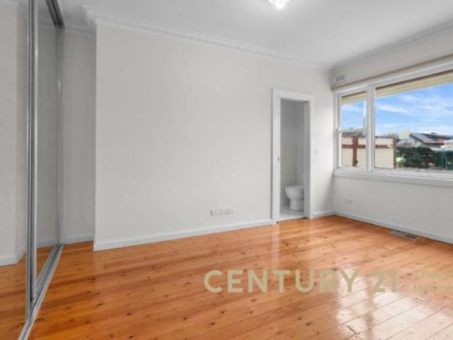3 Bedroom Apartment Springvale, VIC 105676674