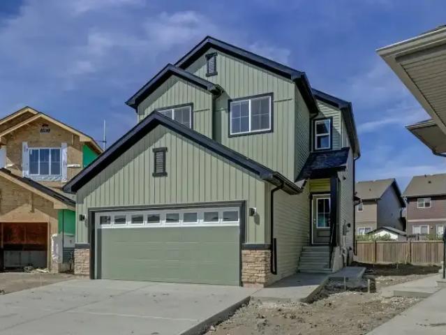 3 Bedroom Apartment Spruce Grove AB 105167281