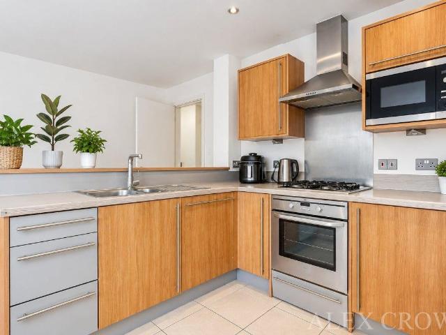 3 Bedroom Apartment To Let