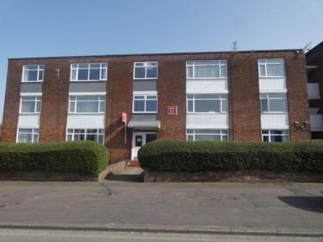 3 bedroom Apartment To Let