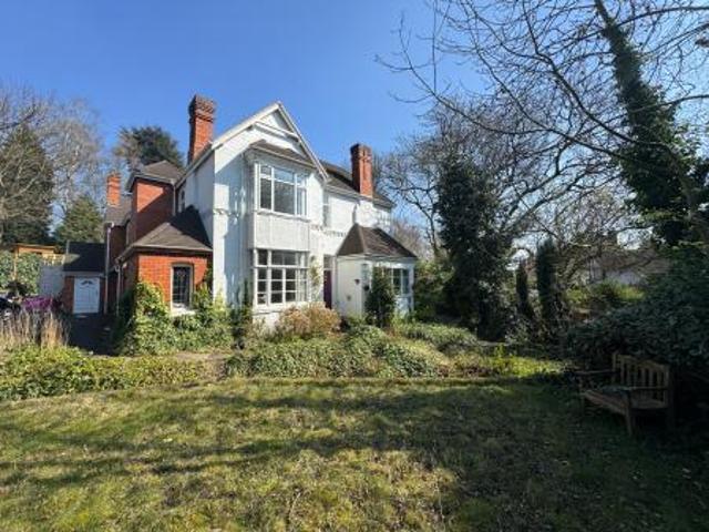 3 bedroom Apartment To Let