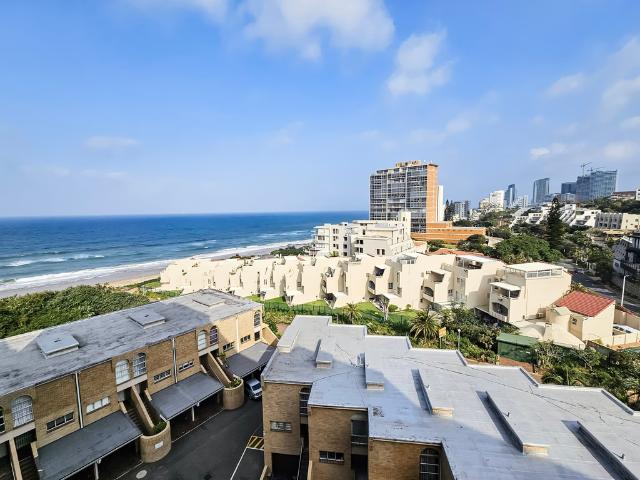 3 Bedroom Apartment To Let in Umhlanga Central