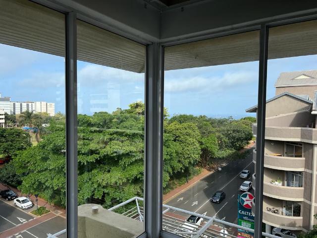3 Bedroom Apartment To Let in Umhlanga Ridge | Gourlay Properties