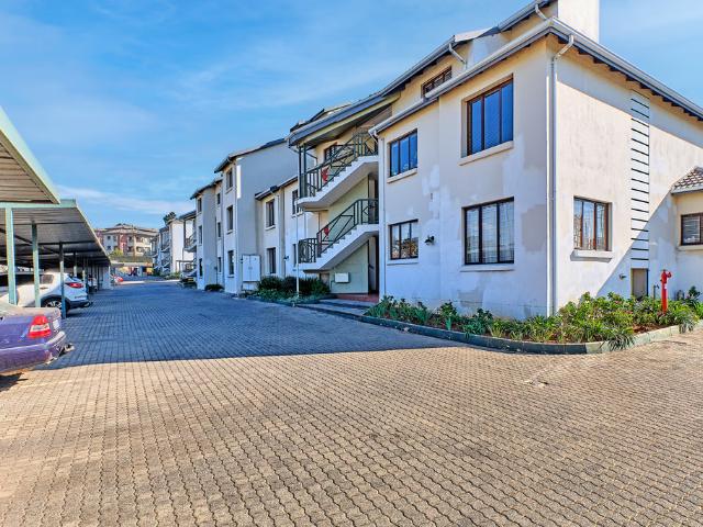 3 Bedroom Apartment To Let in Victory Park | Zareena Kara Properties
