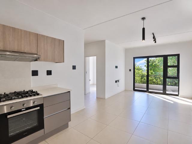 3 Bedroom Apartment To Let in Waverley