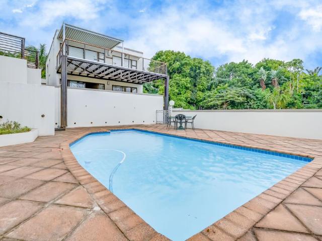 3 Bedroom Apartment To Let in Westbrook