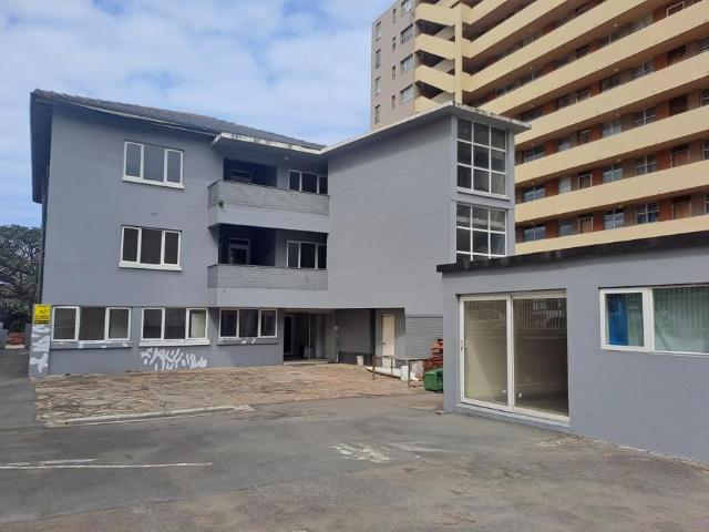 3 Bedroom Apartment To Let in Amanzimtoti