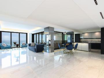 3 Bedroom Apartment To Let in Bantry Bay