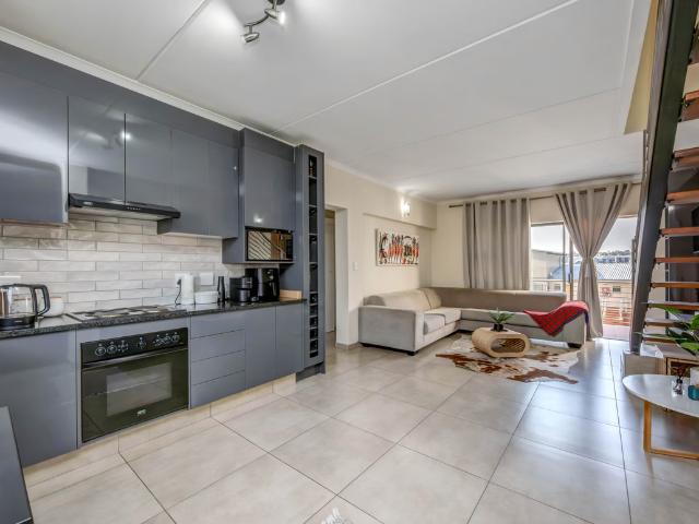 3 Bedroom Apartment To Let in Barbeque Downs
